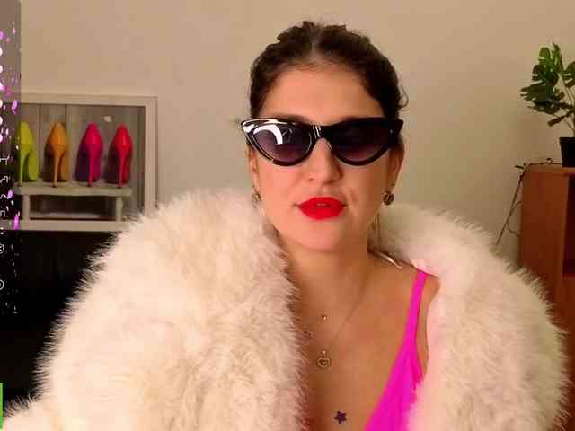 AliannaSoloKisses webcam