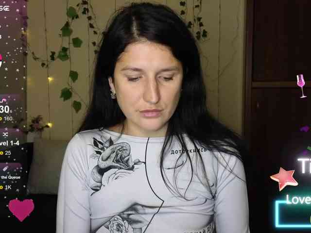 AliannaSoloKisses webcam