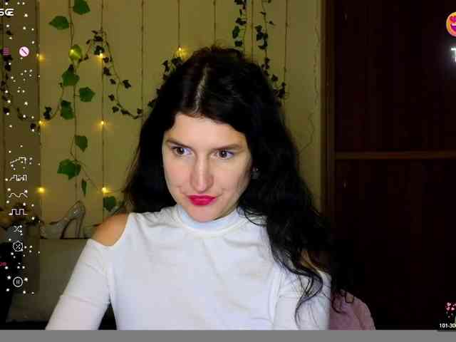 AliannaSoloKisses webcam