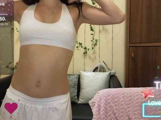 AliannaSoloKisses webcam