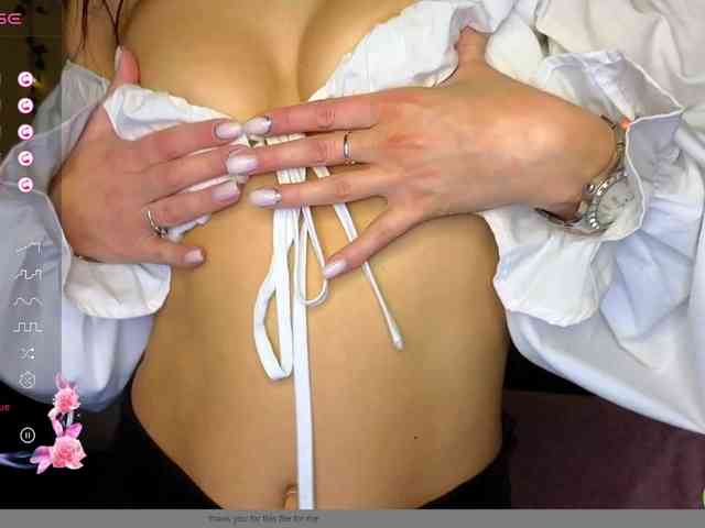 AliannaSoloKisses webcam