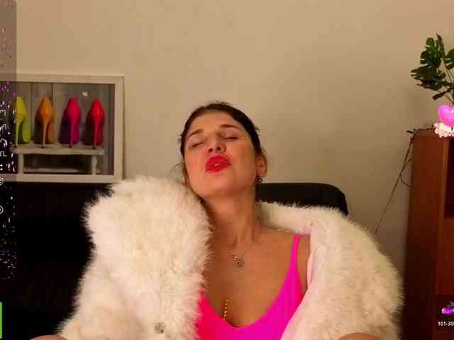 AliannaSoloKisses webcam