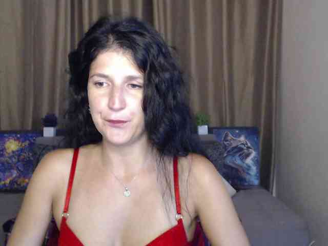 AliannaSoloKisses webcam