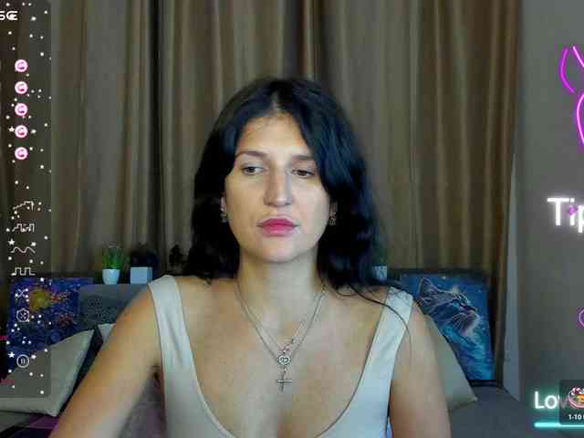 AliannaSoloKisses webcam