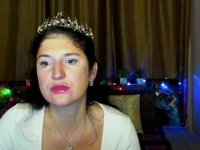 AliannaSoloKisses webcam