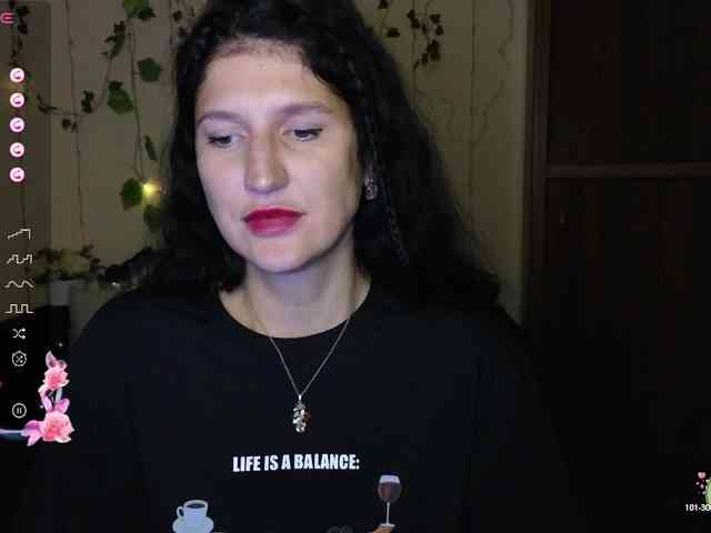 AliannaSoloKisses webcam