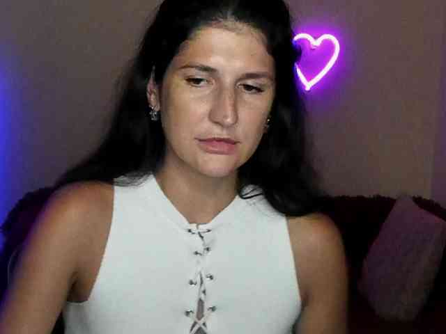 AliannaSoloKisses webcam