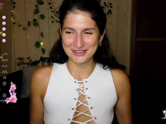 AliannaSoloKisses webcam