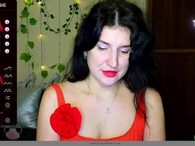 AliannaSoloKisses webcam