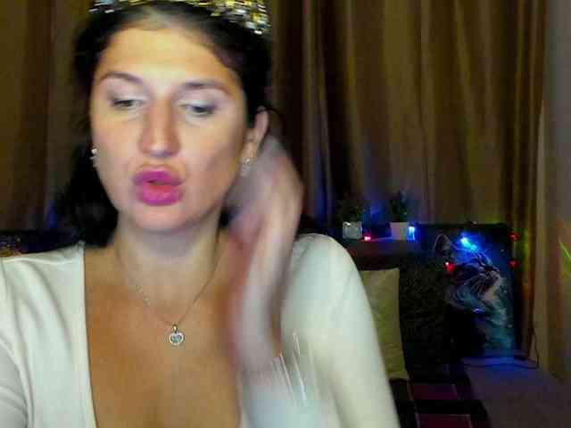 AliannaSoloKisses webcam