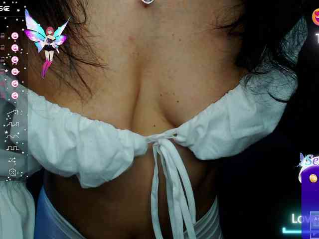 AliannaSoloKisses webcam