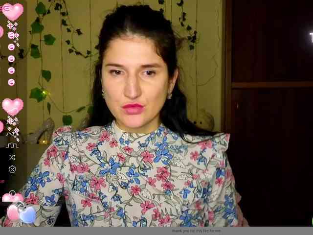 AliannaSoloKisses webcam