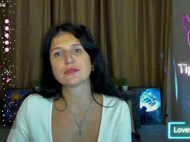 AliannaSoloKisses webcam