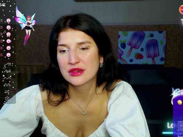 AliannaSoloKisses webcam