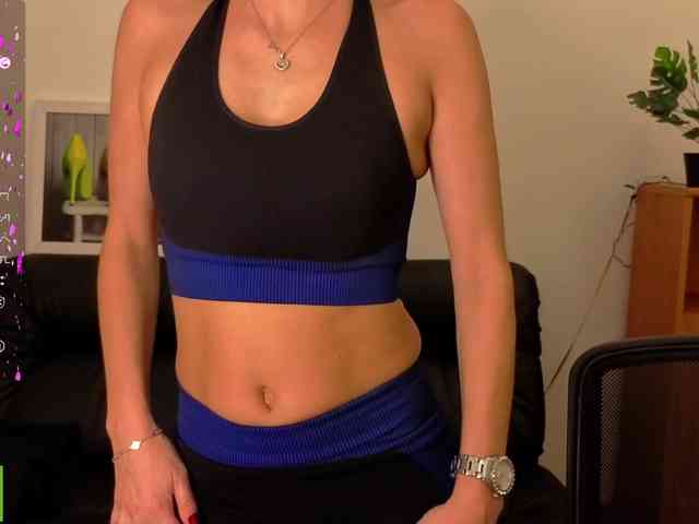 AliannaSoloKisses webcam