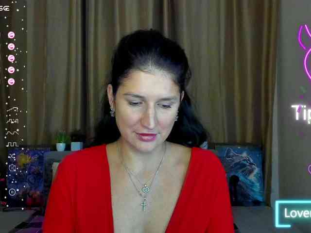 AliannaSoloKisses webcam