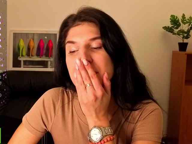 AliannaSoloKisses webcam