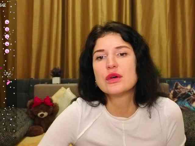 AliannaSoloKisses webcam