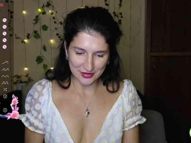 AliannaSoloKisses webcam