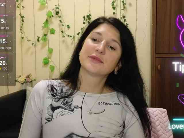 AliannaSoloKisses webcam