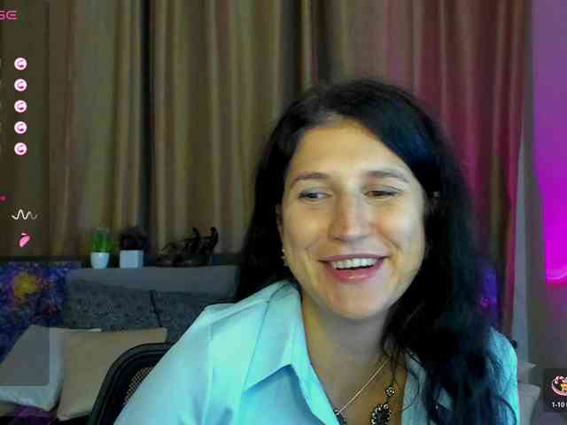 AliannaSoloKisses webcam