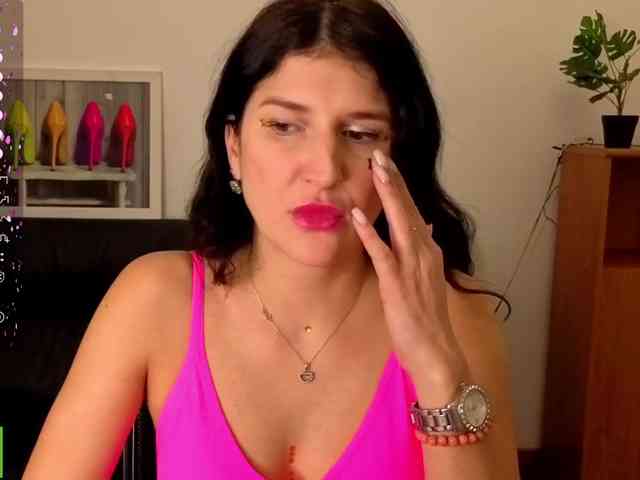 AliannaSoloKisses webcam