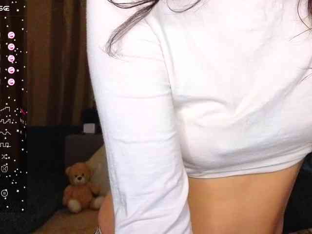 AliannaSoloKisses webcam