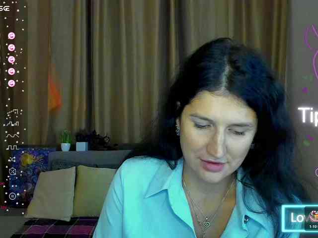 AliannaSoloKisses webcam