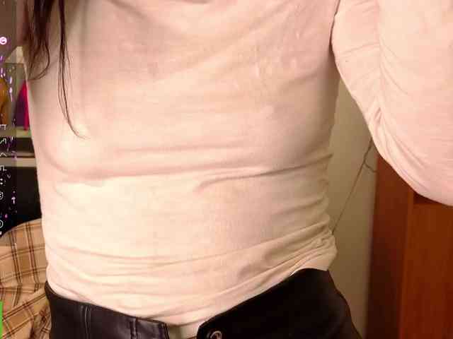 AliannaSoloKisses webcam