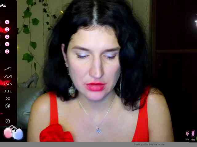 AliannaSoloKisses webcam