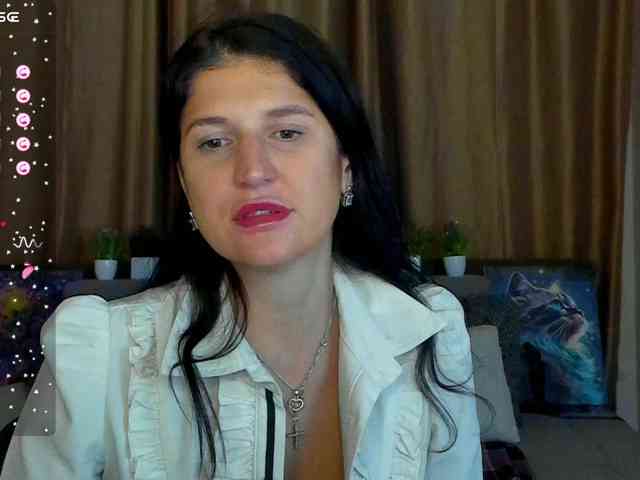 AliannaSoloKisses webcam