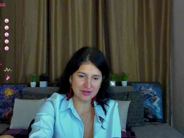 AliannaSoloKisses webcam