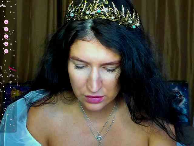 AliannaSoloKisses webcam