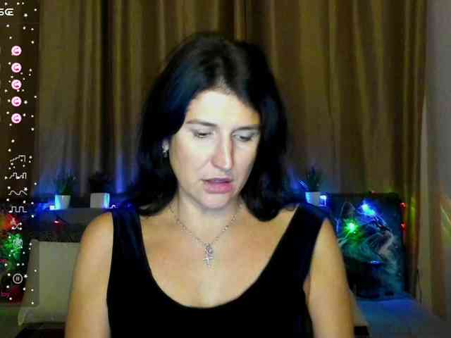 AliannaSoloKisses webcam