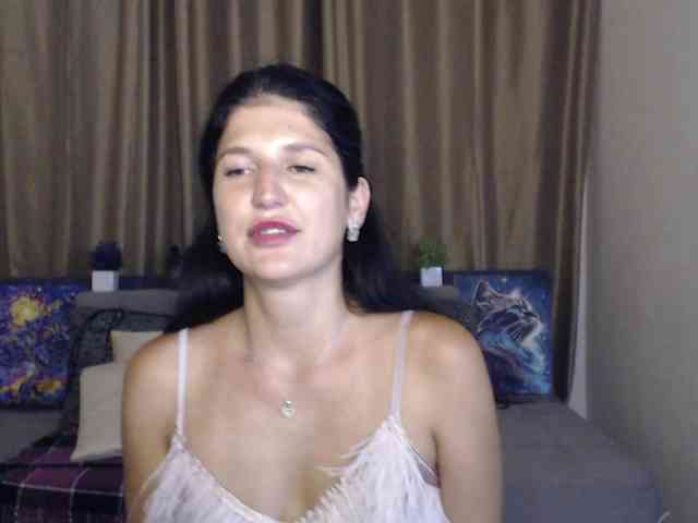 AliannaSoloKisses webcam