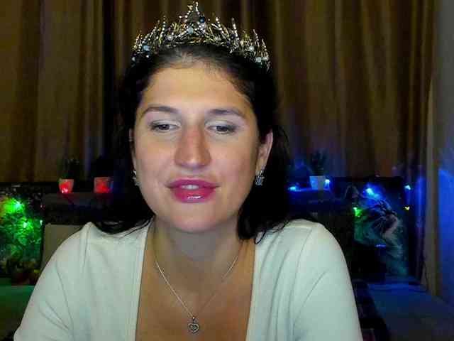 AliannaSoloKisses webcam