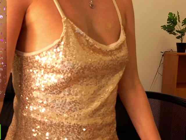 AliannaSoloKisses webcam