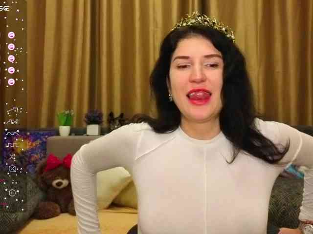 AliannaSoloKisses webcam