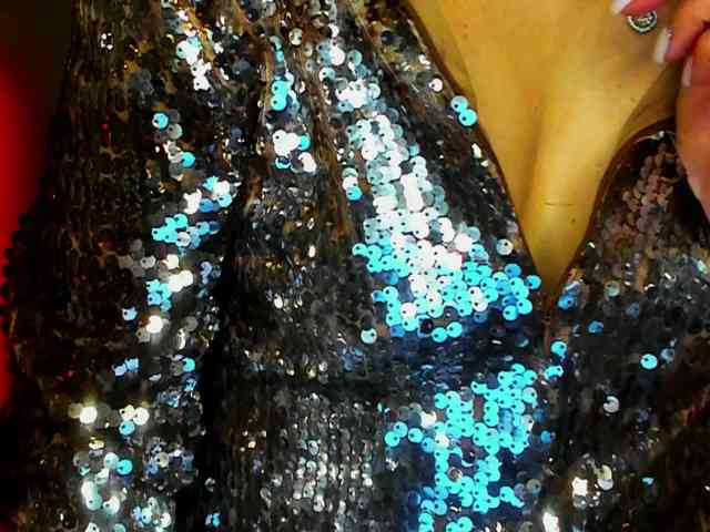 AliannaSoloKisses webcam