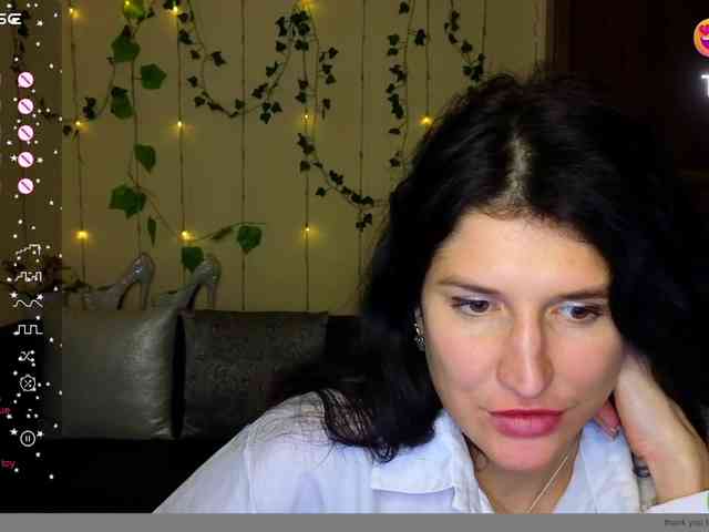 AliannaSoloKisses webcam