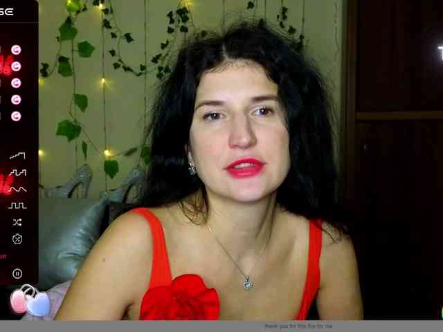 AliannaSoloKisses webcam