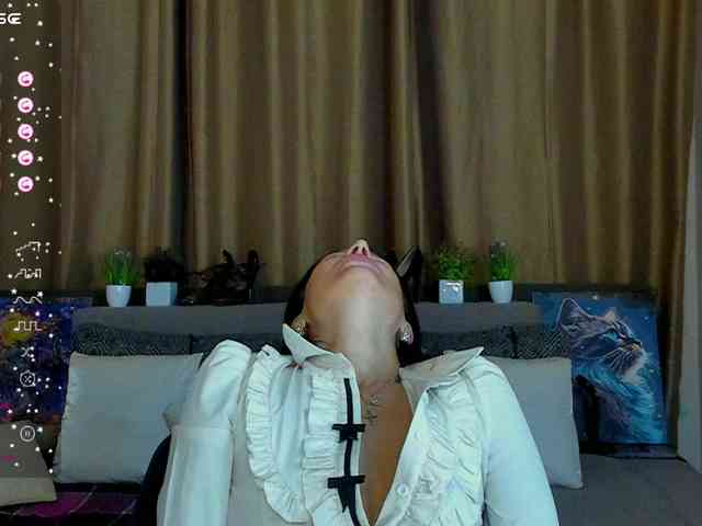 AliannaSoloKisses webcam