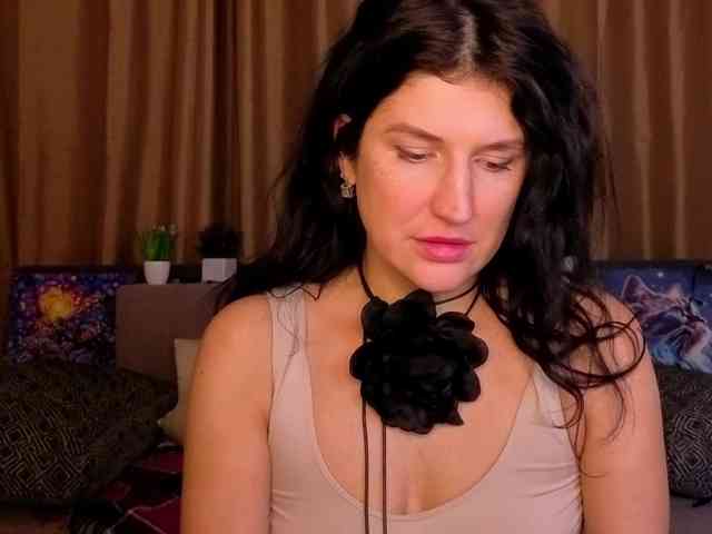 AliannaSoloKisses webcam