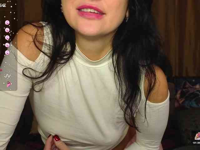 AliannaSoloKisses webcam