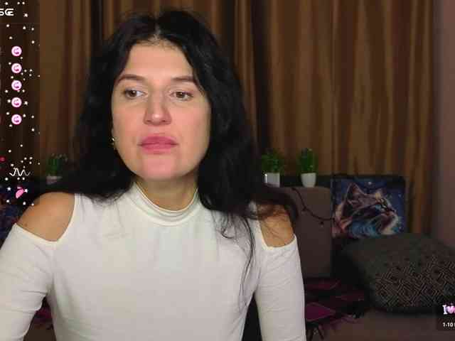 AliannaSoloKisses webcam