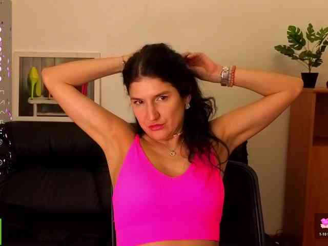 AliannaSoloKisses webcam