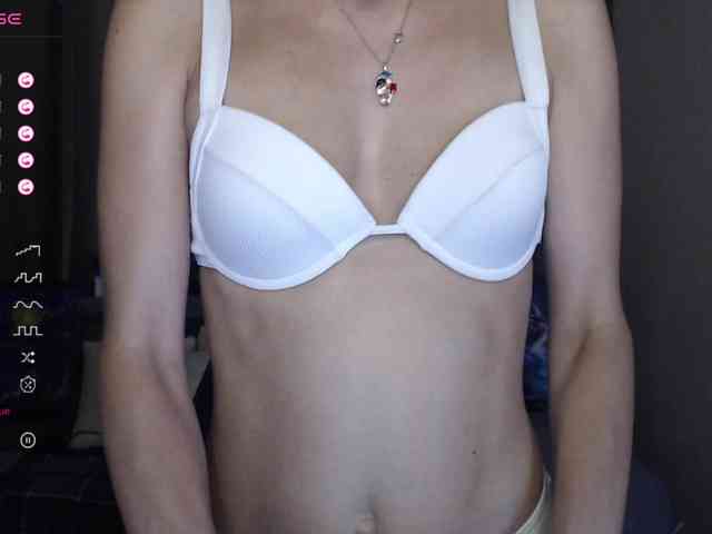 AliannaSoloKisses webcam