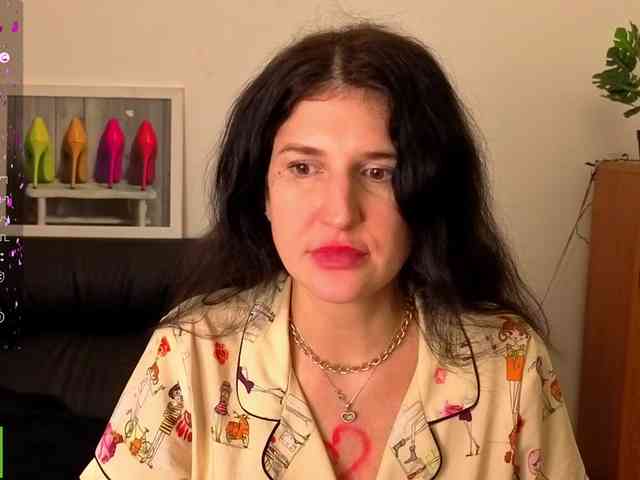 AliannaSoloKisses webcam