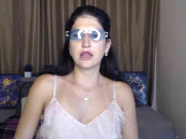 AliannaSoloKisses webcam