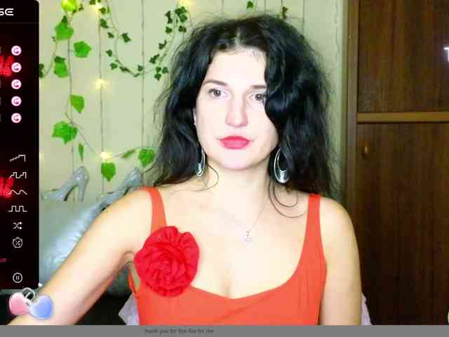 AliannaSoloKisses webcam